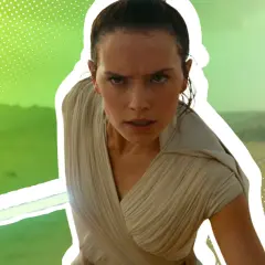 Rey mit Lichtschwert, eine Szene aus dem Star Wars Sequel, die an die Prequel-Ära erinnert.