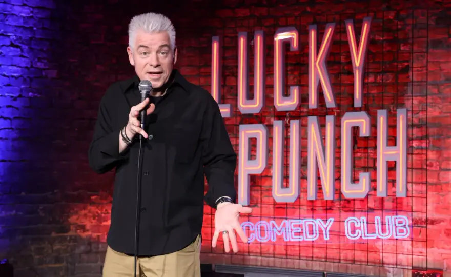 Dreierregel in der Comedy - so baut man starke Pointen